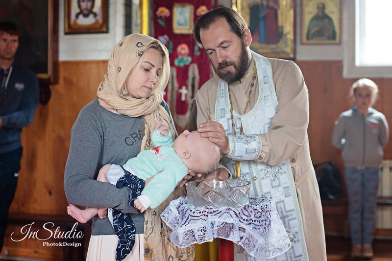 Православные крестины